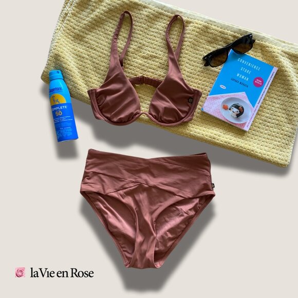 Ribbed Bikini Set - Picture 1 of 4